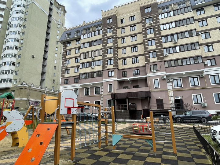 4-к. квартира, 140 м², 5/8 эт.