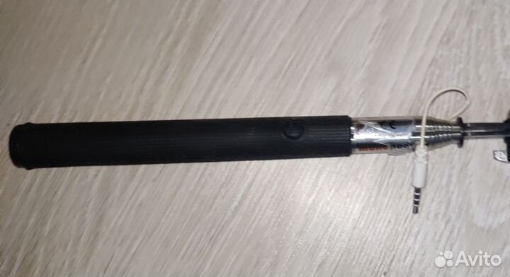 Держатель для телефонов и селфи палки