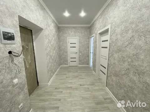 Поклейка обоев