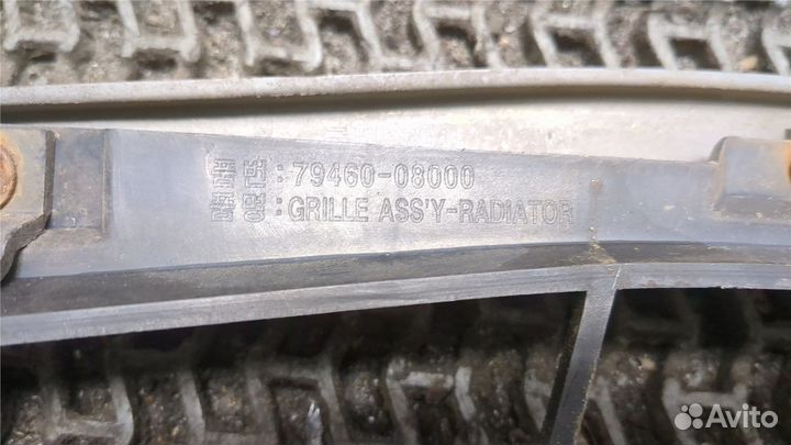 Решетка радиатора SsangYong Rexton, 2006