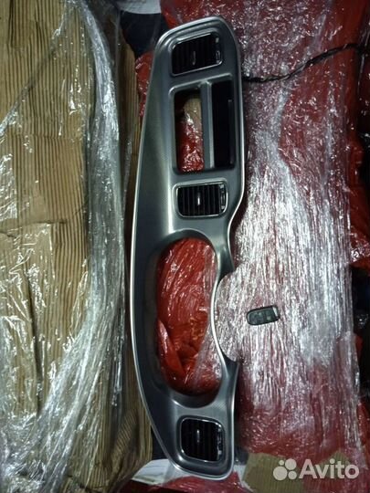 Накладка торпеды dodge charger LD