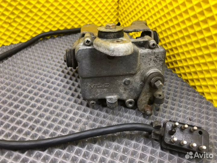 Моторчик круиза Mercedes-Benz 190E W201 M102.921