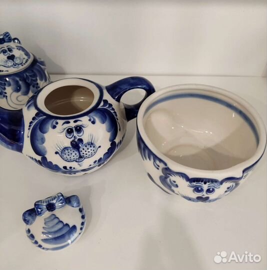 Посуда гжель