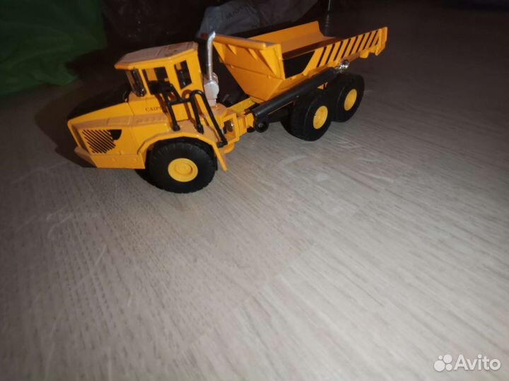 Коллекционная модель производитель Msz