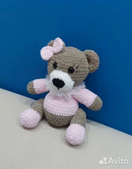 Игрушки вязаные, мишка