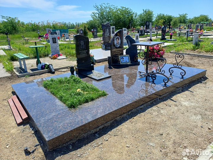 Установка и изготовление памятников