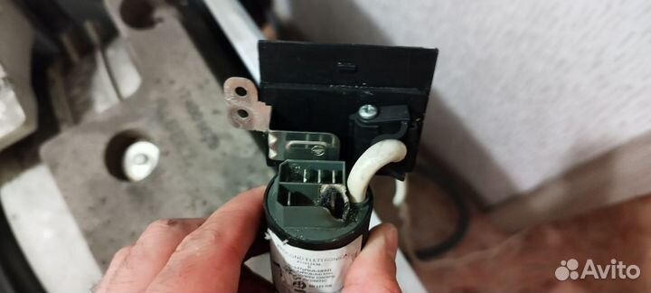 Стиральная машина бу indesit wisl102 на запчасти