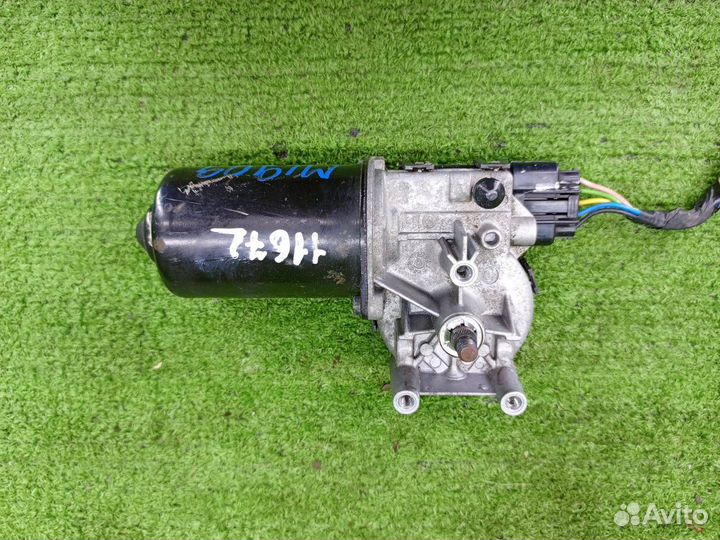 Моторчик заднего стеклоочистителя (дворника) Kia 3