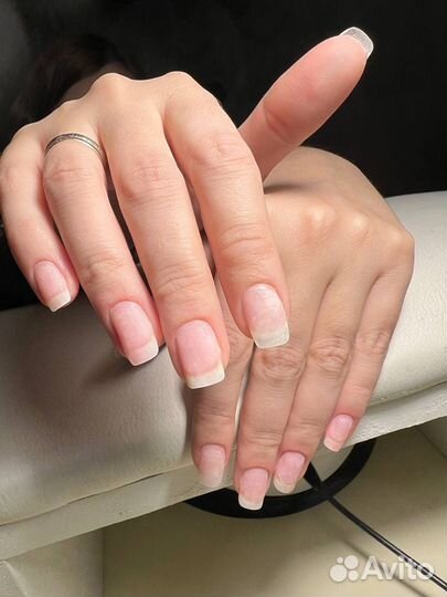 Маникюр,педикюр,наращивание