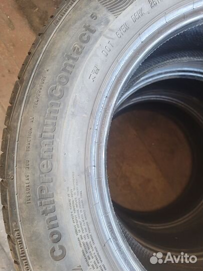 Continental ContiPremiumContact 5 215/60 R16