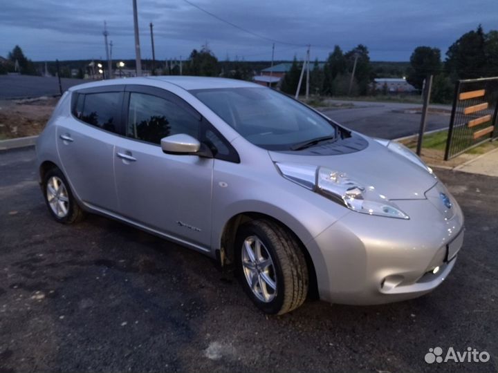 Nissan Leaf AT, 2017, 50 000 км