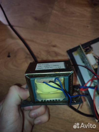 Детали от sven 820