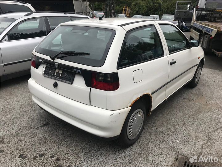 Разбор на запчасти Seat Ibiza 2 1993-1999
