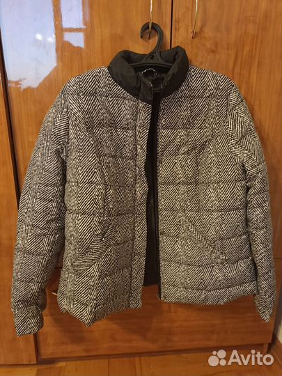 Стильная демисезонная женская курточка