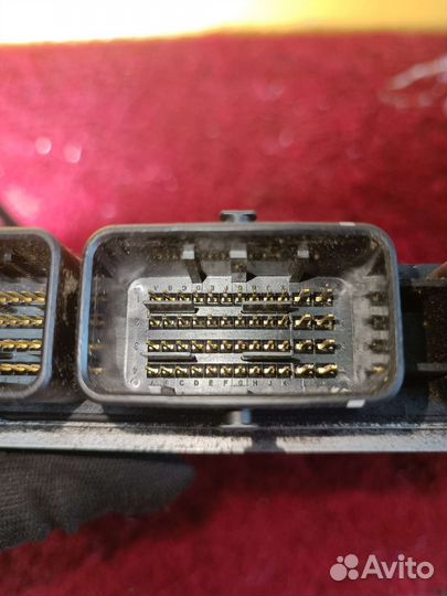 Блок управления двс Nissan VQ25DE 2.5