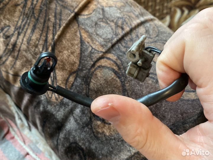 Датчик температуры всасываемого воздуха