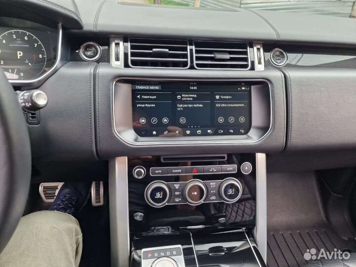 Монитор с Range Rover