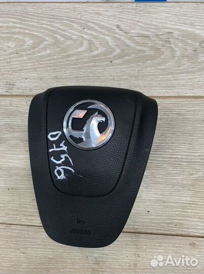 Подушка безопасности в руль Opel Astra J a16xer