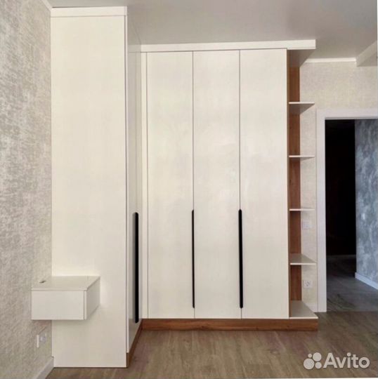 Шкаф на заказ прованс