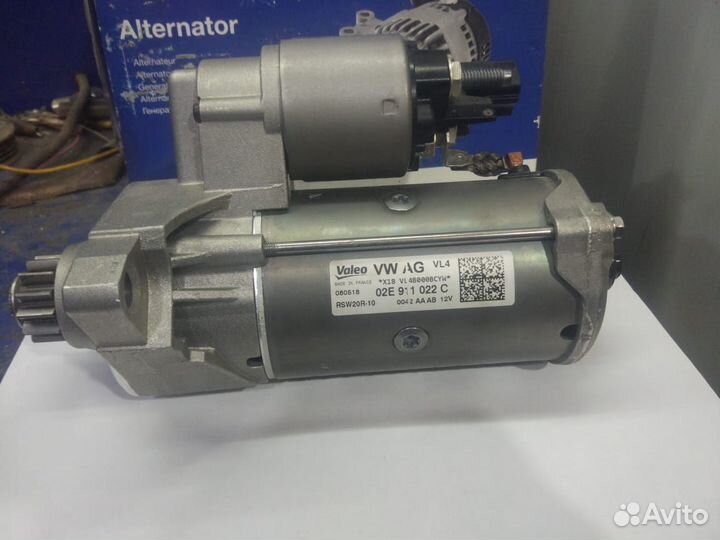 Стартер Оригинальный Audi VW Skoda Seat 2.0 TDI