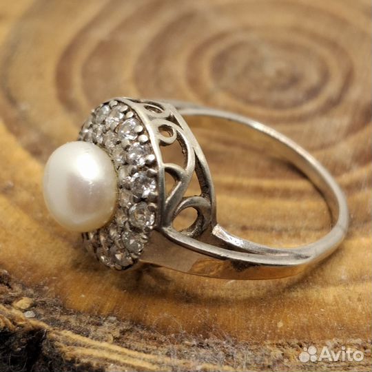 Серебряное кольцо женское