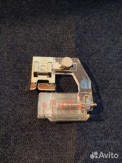 Швейная лапка для косой бейки, прижимная