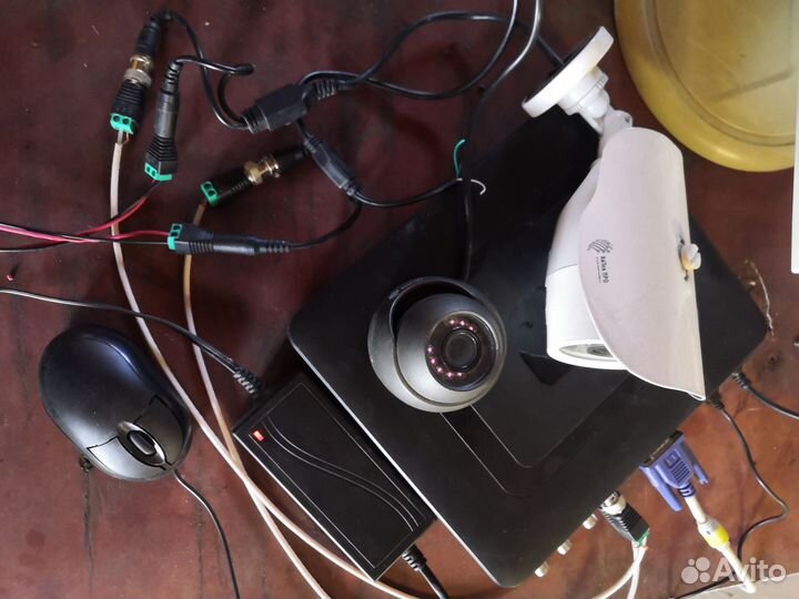 Комплект видеонаблюдения