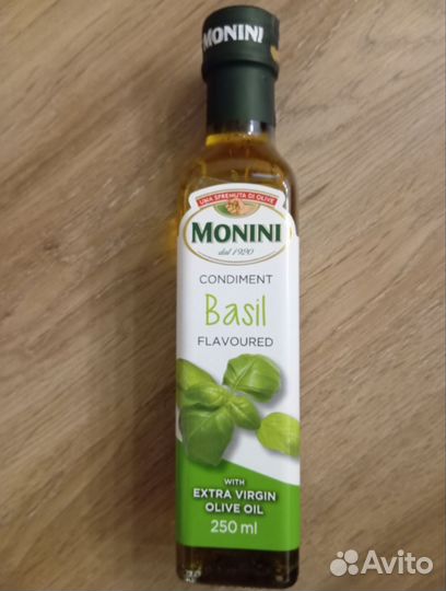 Кофе эгоист, чай Гринфилд, шоколад, масло