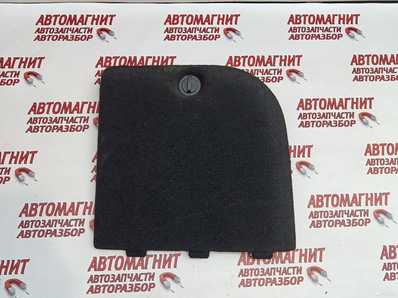 Накладка обшивки багажника правая Воях Фри