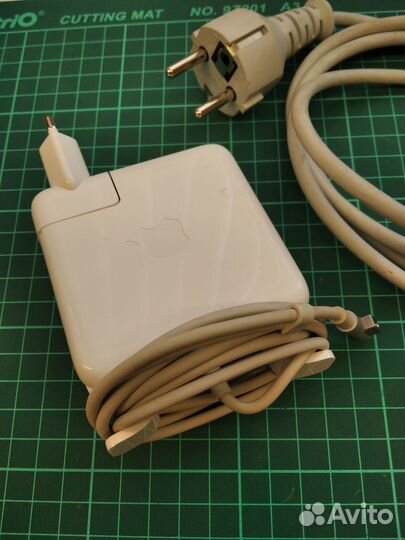 Зарядное устройство Apple MagSafe 60W A1344