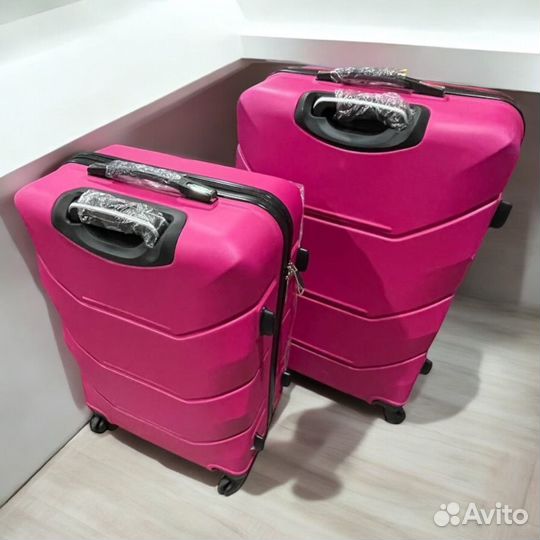 Чемоданы ударопрочные