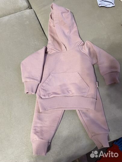 Спортивный костюм для девочки 74 80