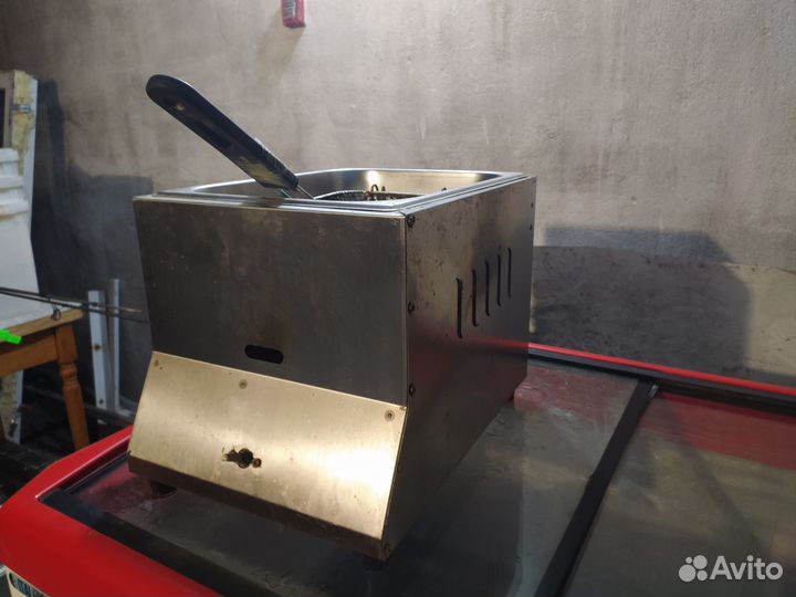 Фритюрница газовая