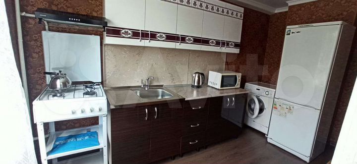 3-к. квартира, 70 м², 2/5 эт.