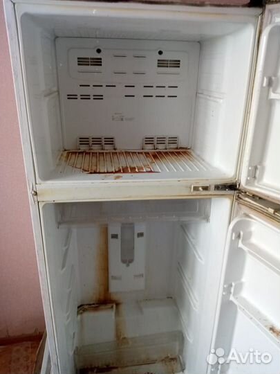 Холодильник бу