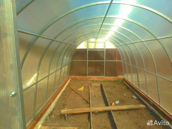 Теплица из поликарбоната