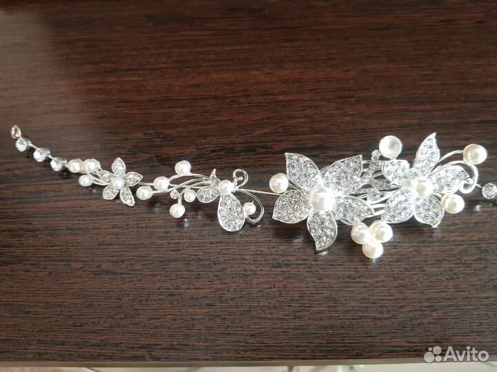 Свадебное украшение на голову