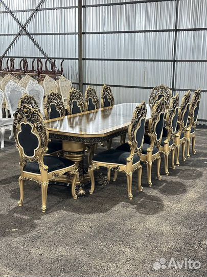 Столы и стулья