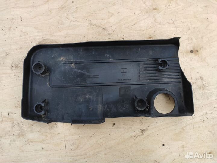 Крышка двигателя Z17DTJ Z17DTR Astra H Zafira B