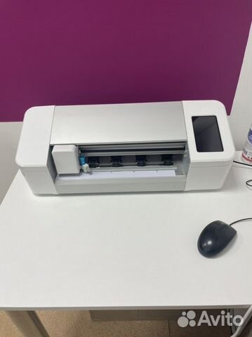 Режущий плоттер для гидрогелевой пленки