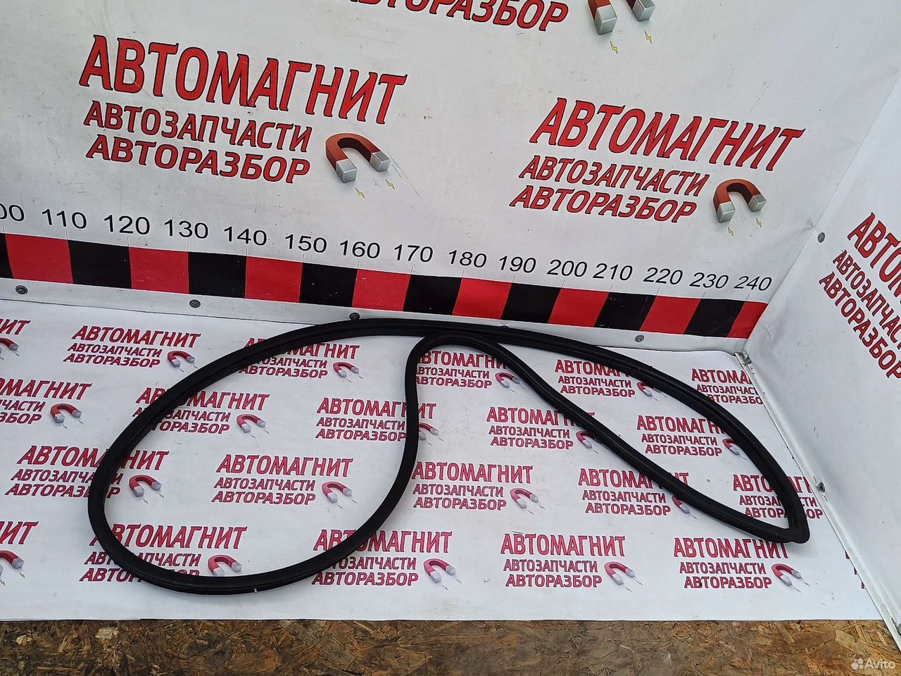 Уплотнитель двери передней правой Киа Соул 2 PS