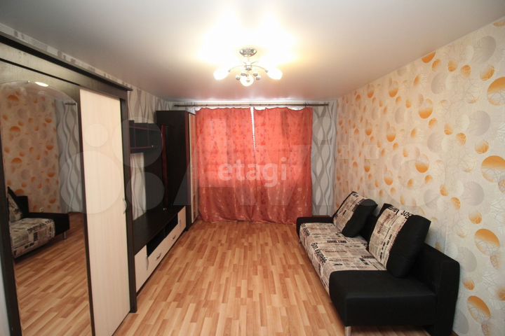 1-к. квартира, 42 м², 1/12 эт.