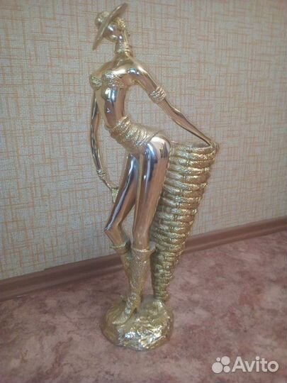 Ваза-скульптура