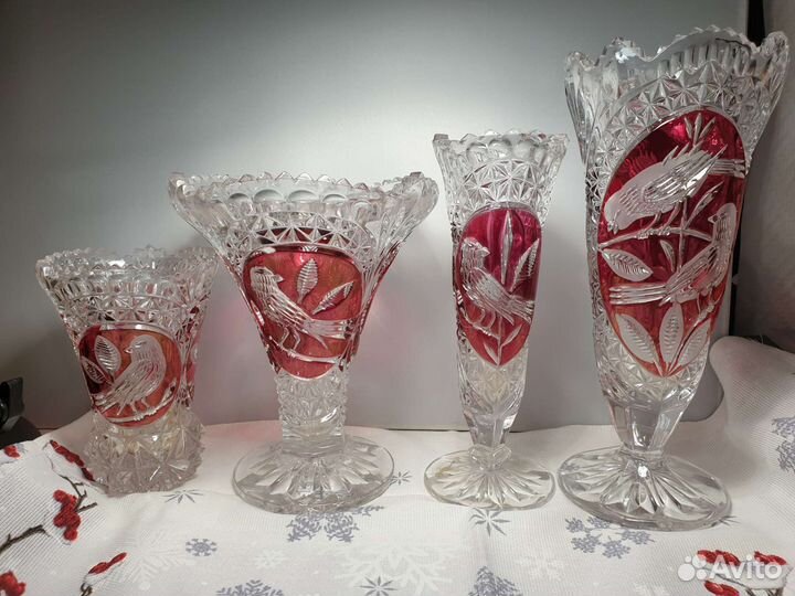 Конфетницы. Вазы. Цветной хрусталь. Германия