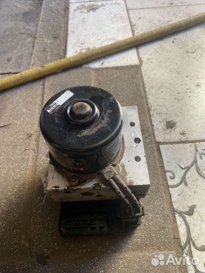 Блок абс golf 4