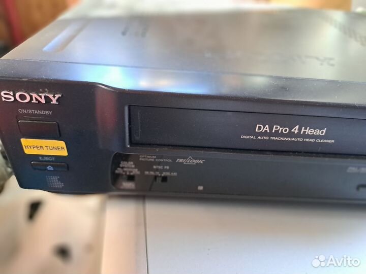 Видеомагнитофон sony