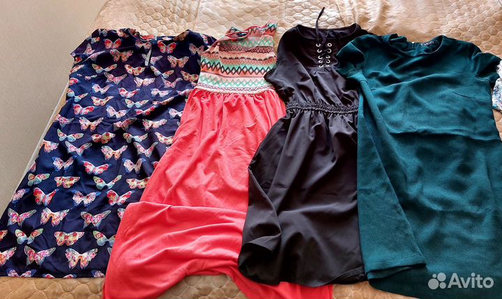 2 пакета женских вещей