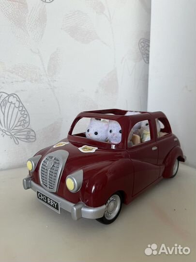 Sylvanian families красный автомобиль