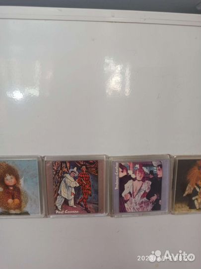 Магнит на холодильник