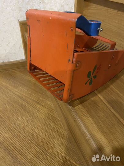 Кузовок доя сбора ягод